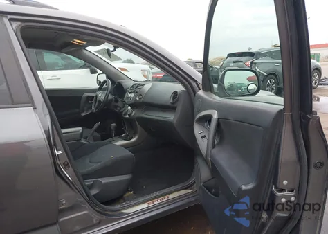 2009 Toyota Rav4 Sport V6 z USA, uszkodzony, nr VIN JTMBK32V095083653